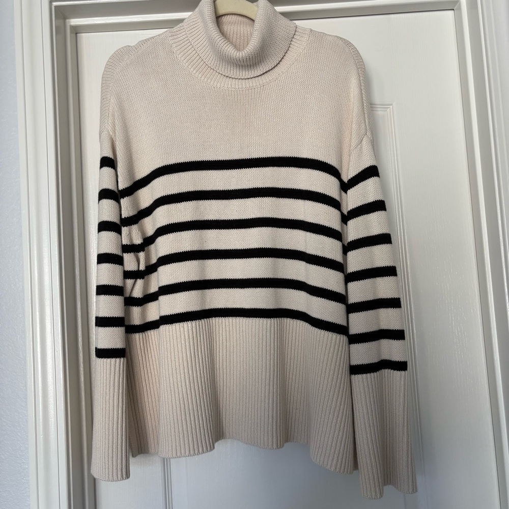 GAP Split-Hem Oversized Turtleneck Sweater